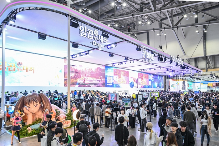 지스타 2025 넷마블관, 주말 무대 이벤트로 열기 고조